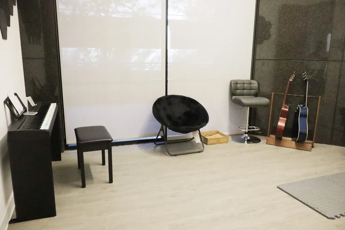 The music and art studio at Arision Treatment Center